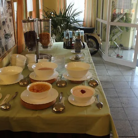 ホテル Riedel ツィッタウ