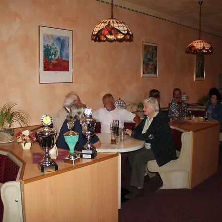 里德尔酒店